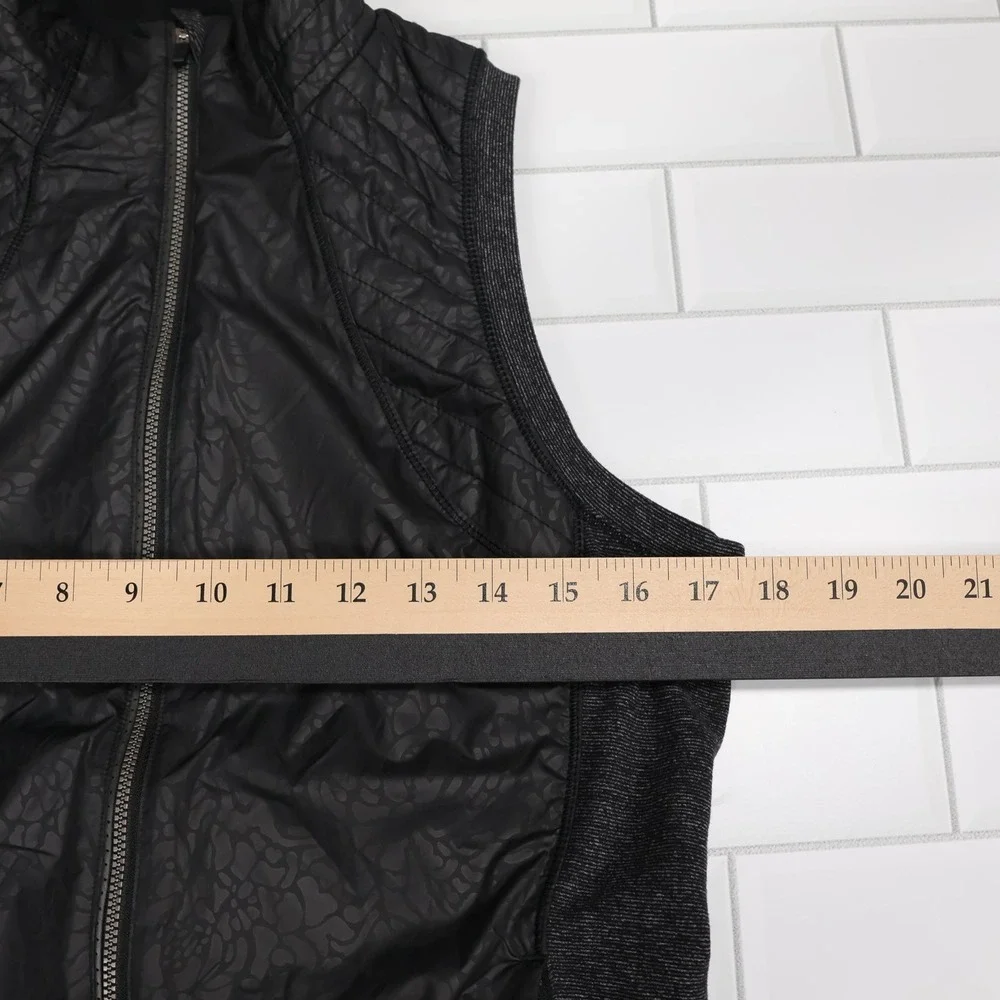 Lululemon Rebel Runner Vest Petal Camo‎ Embossed Black Athletica Athleisure Run